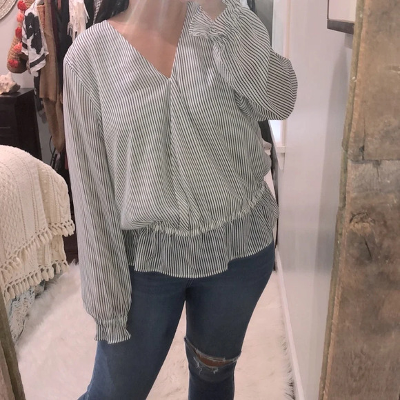 LOFT size XLarge pin striped peplum top - Picture 1 of 5